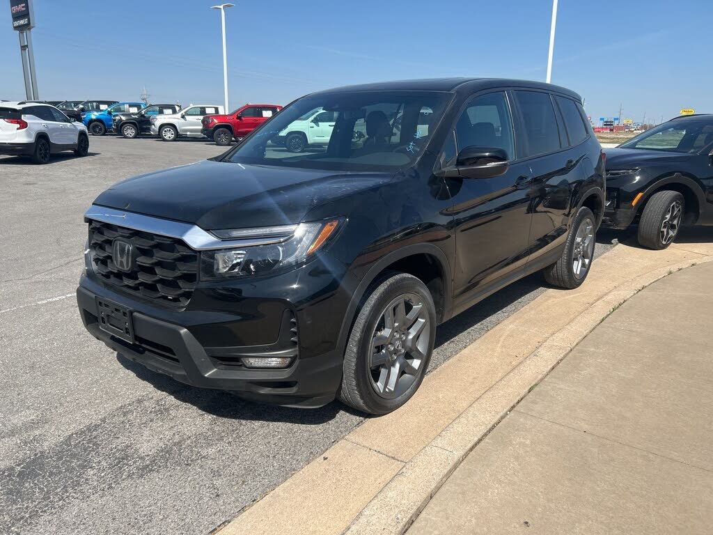 2023 HONDA Passport