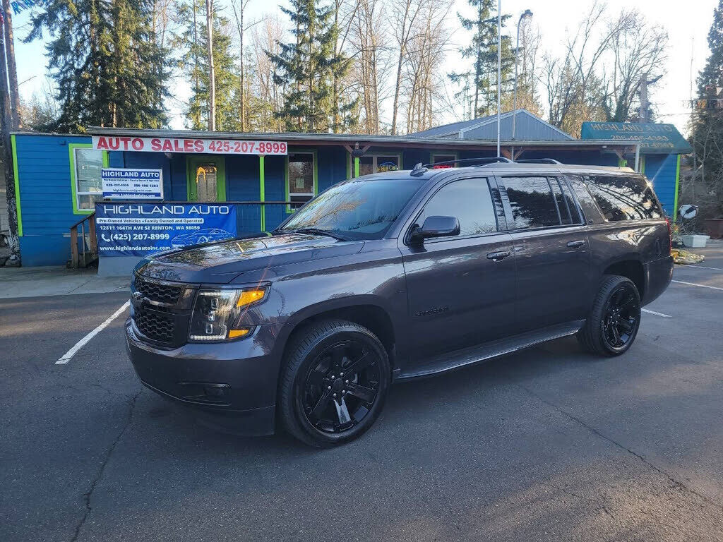 2016 CHEVROLET Suburban