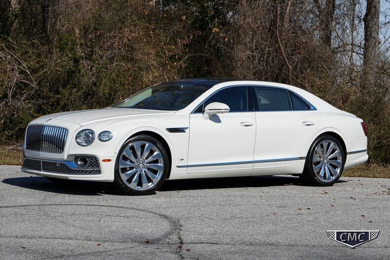 2022 BENTLEY Flying Spur