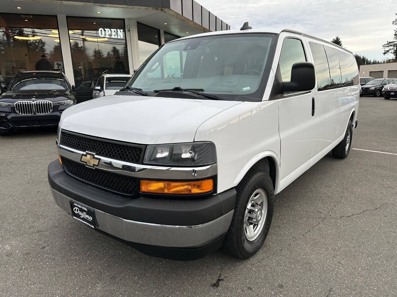 2019 CHEVROLET Express
