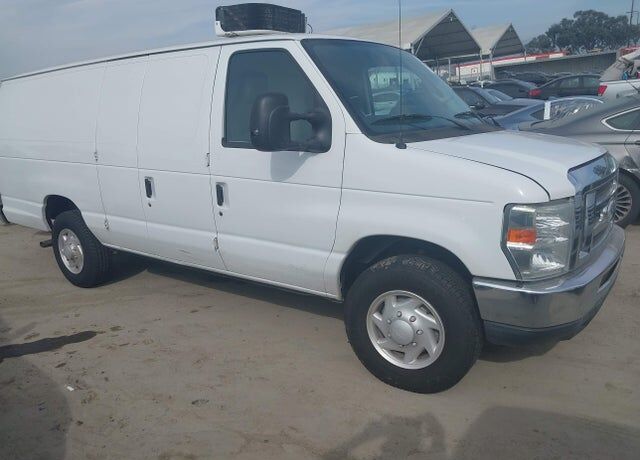 2014 FORD E-350