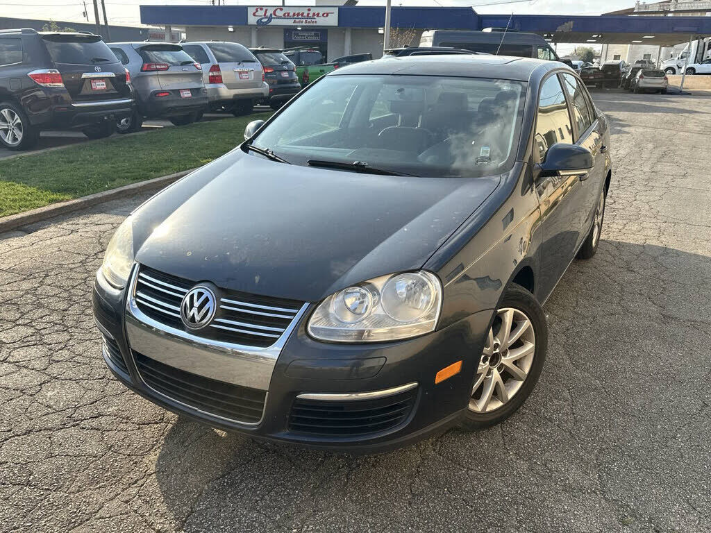 2010 VOLKSWAGEN Jetta