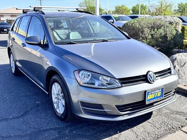 2015 VOLKSWAGEN Golf SportWagen