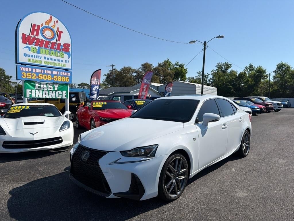 2017 LEXUS IS