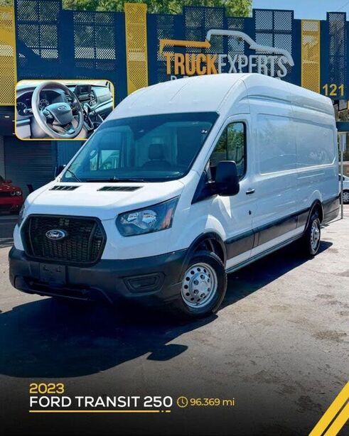 2023 FORD Transit