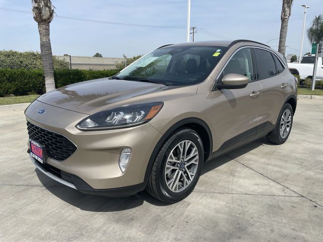 2021 FORD Escape