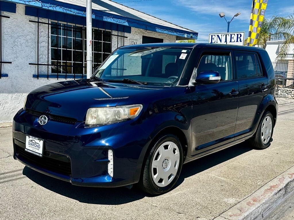 2013 TOYOTA SCION