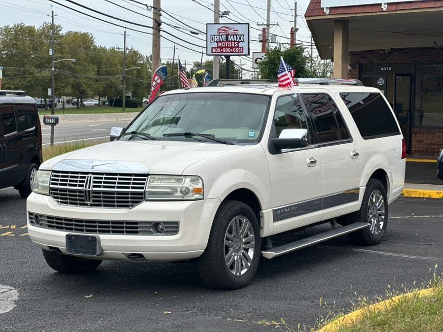 Lincoln Navigator