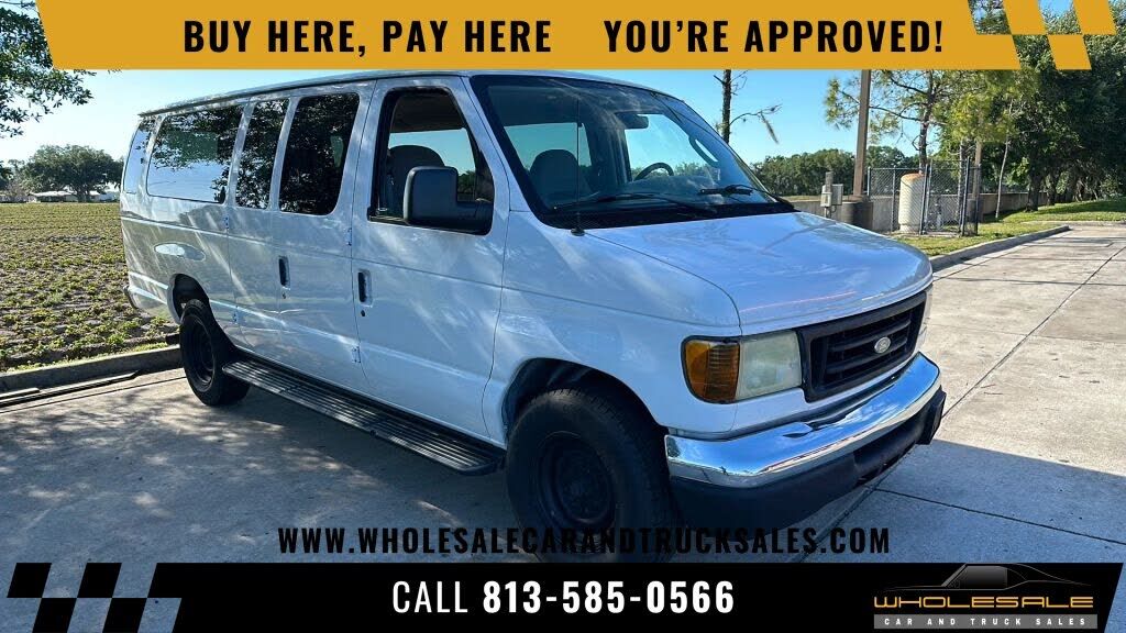 2005 FORD E-350