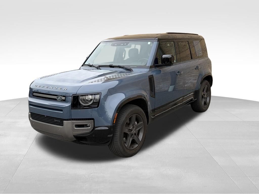 2023 LAND ROVER Defender