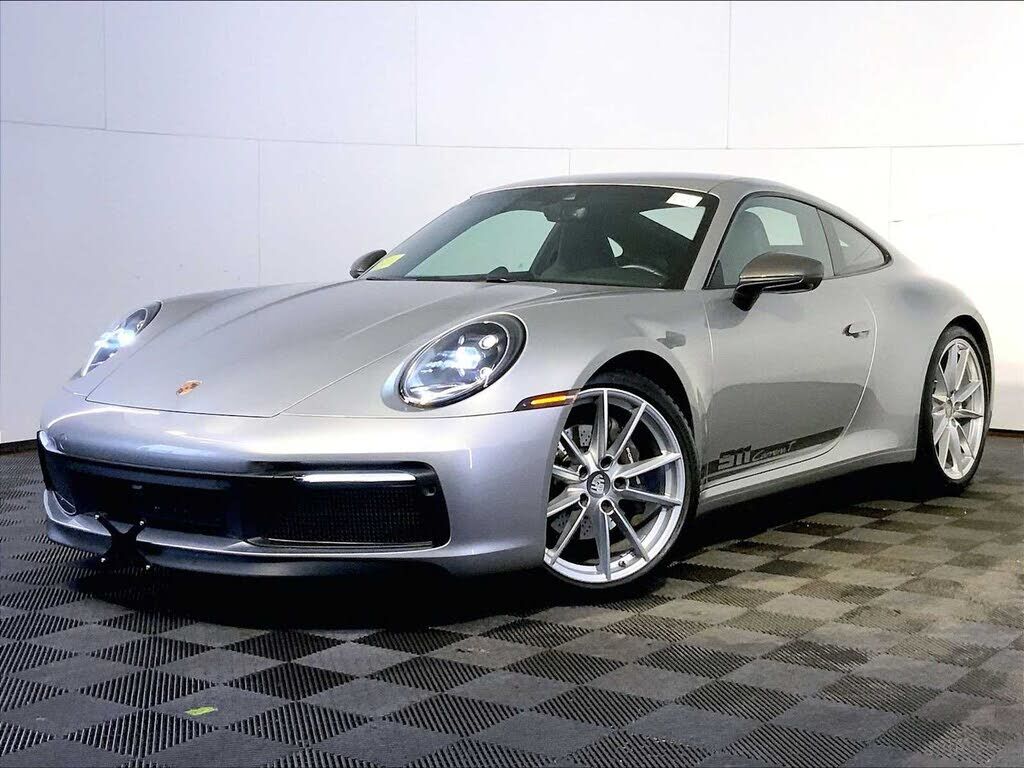 2024 PORSCHE 911