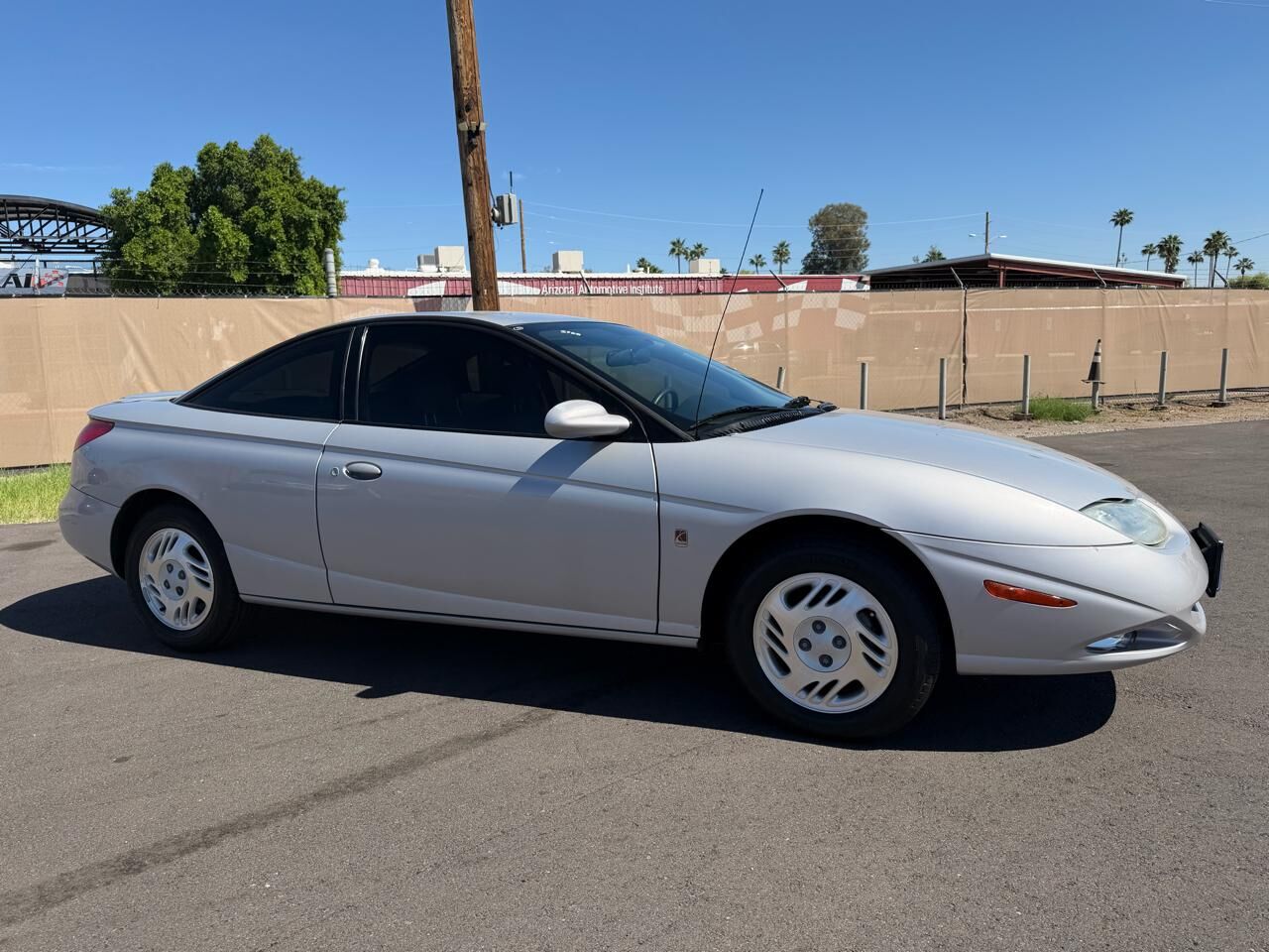 2001 SATURN SC2