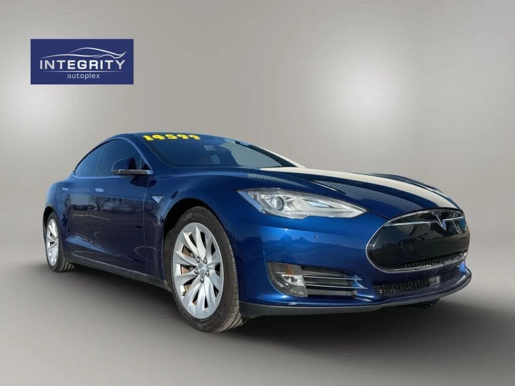 2016 TESLA Model S