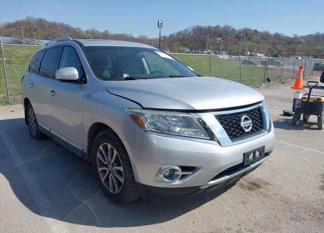 2015 NISSAN Pathfinder