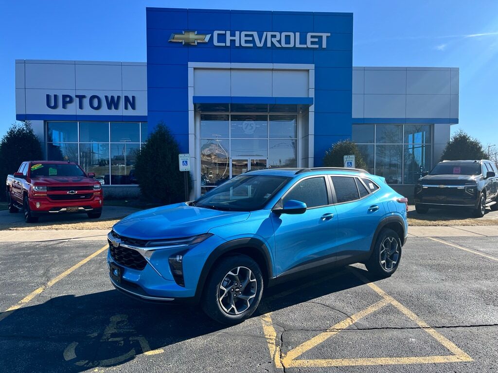 2026 CHEVROLET Trax