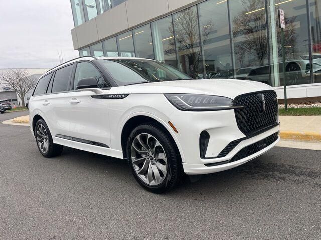 2025 LINCOLN Aviator