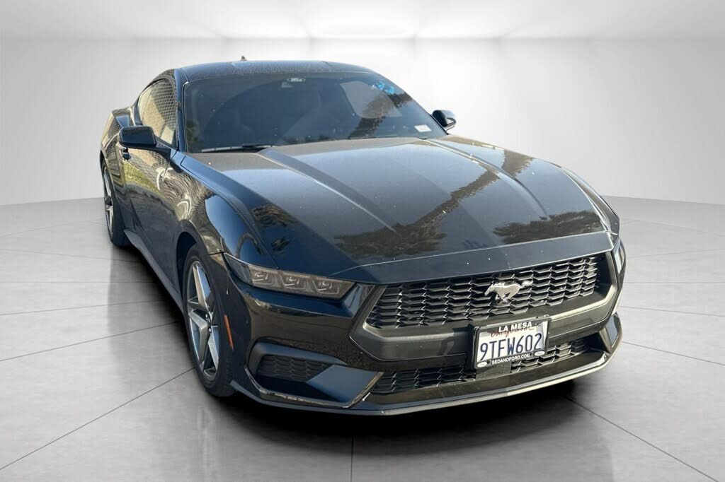2025 FORD Mustang