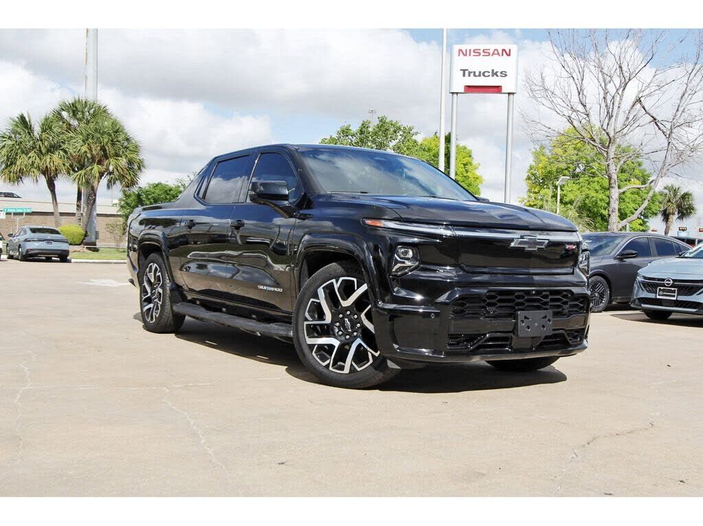 2024 CHEVROLET Silverado EV