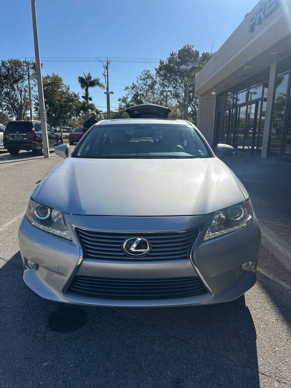 2013 LEXUS ES