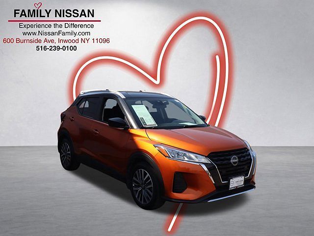 2023 NISSAN Kicks