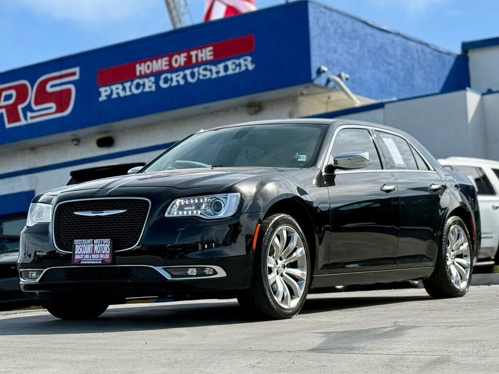 2018 CHRYSLER 300