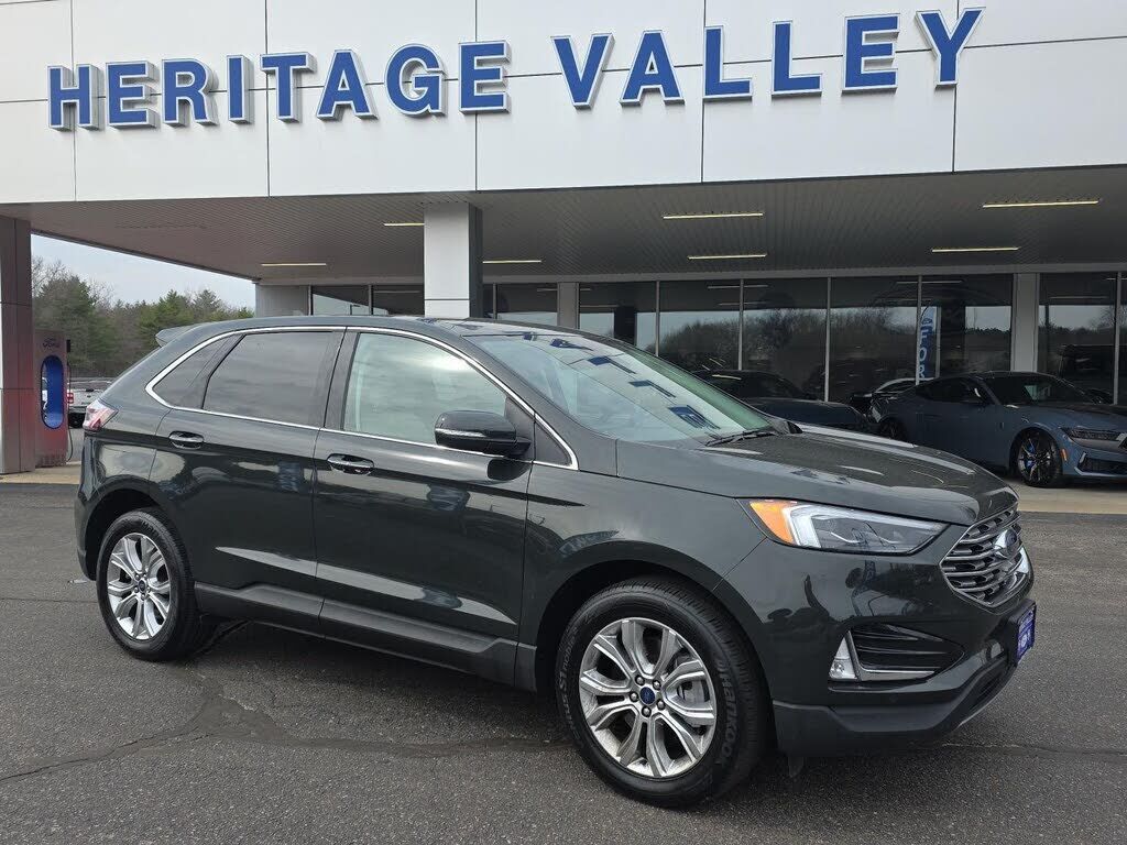 2023 FORD Edge