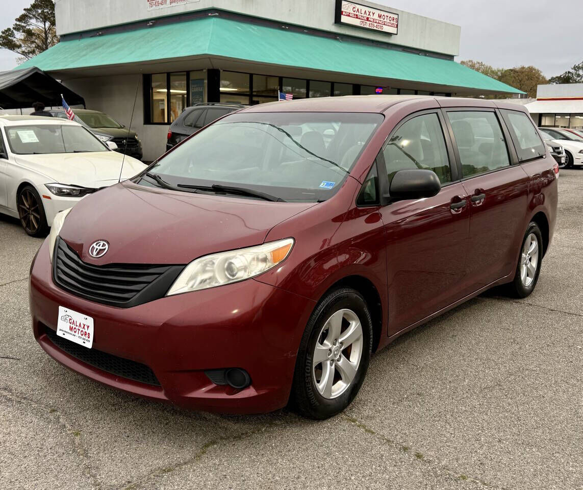 2014 TOYOTA Sienna