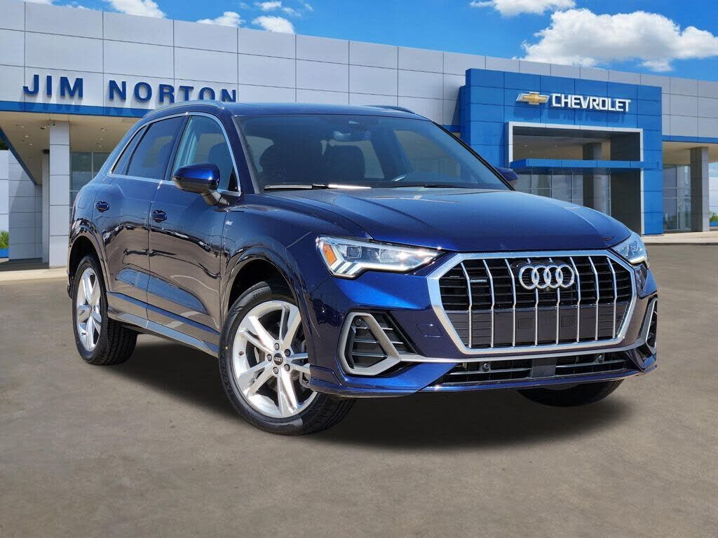 2023 AUDI Q3