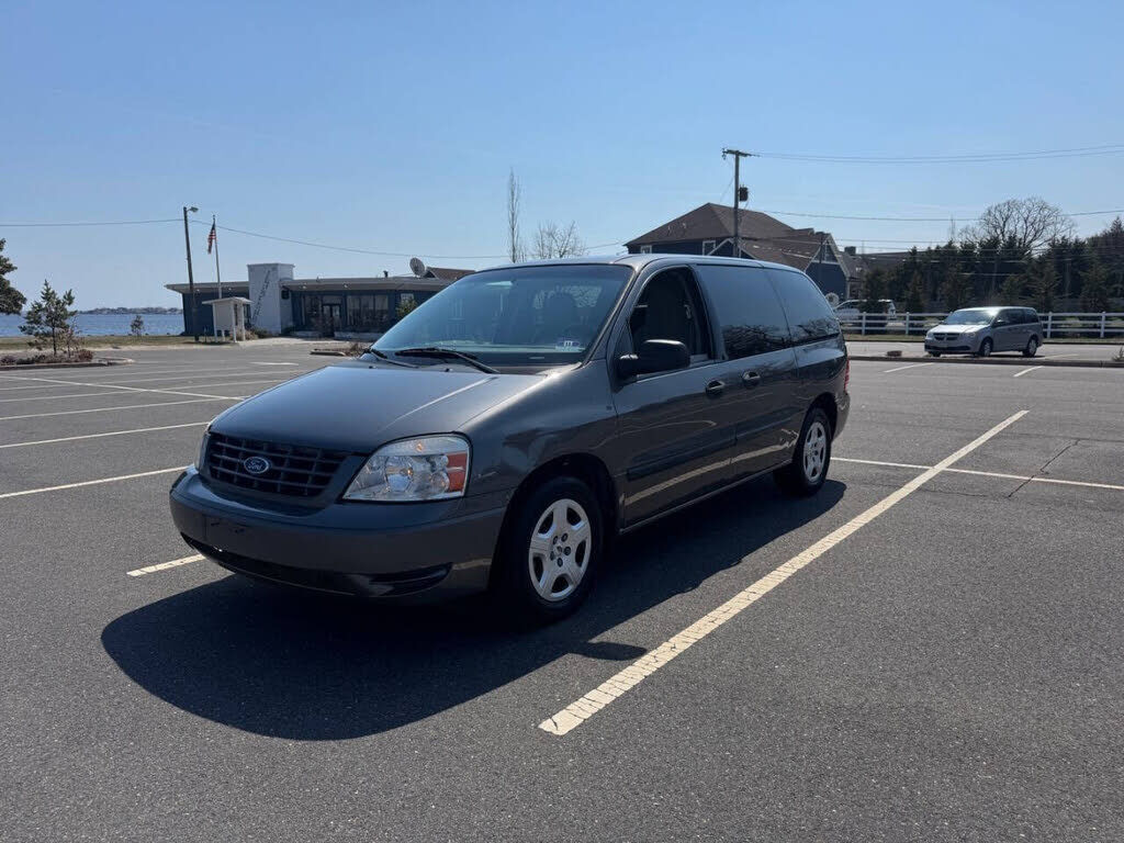 2004 FORD Freestar