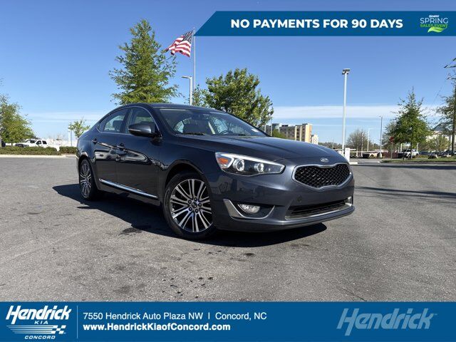 2015 KIA Cadenza