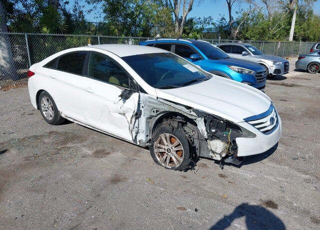 2014 HYUNDAI Sonata