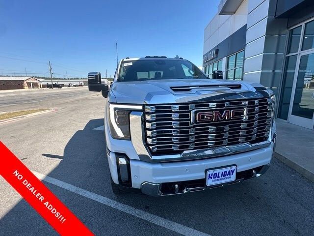 2026 GMC Sierra HD