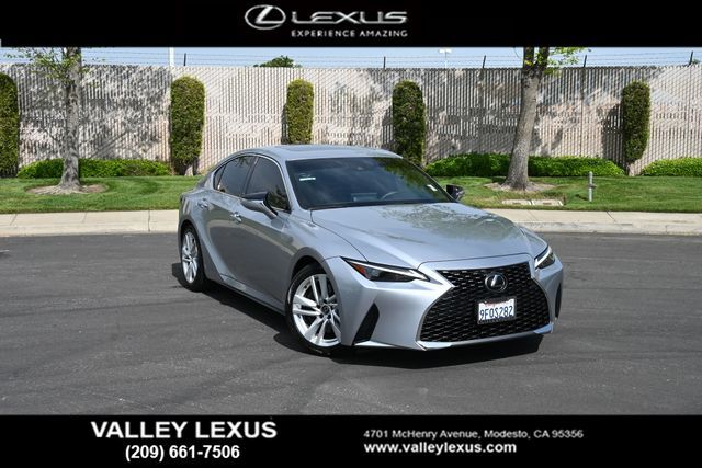 2023 LEXUS IS