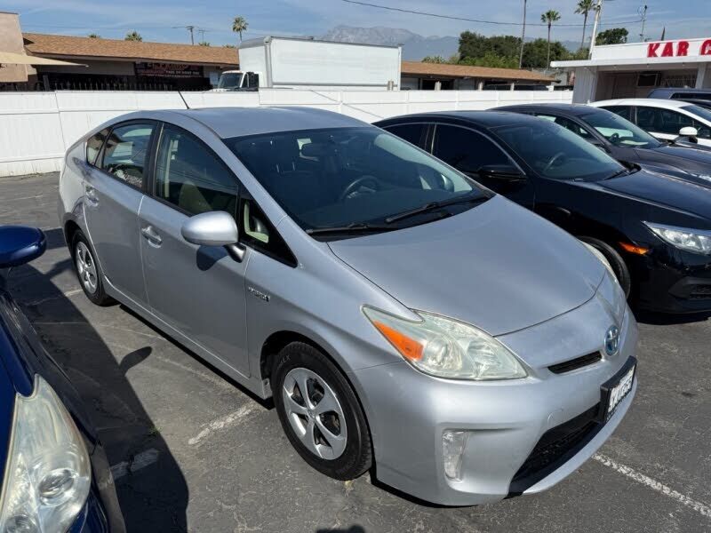 2012 TOYOTA PRIUS