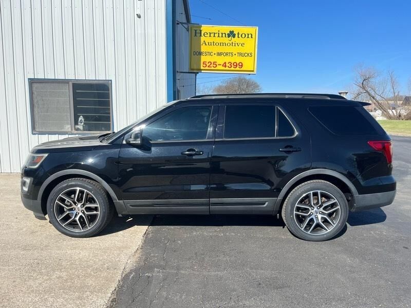 2016 FORD Explorer
