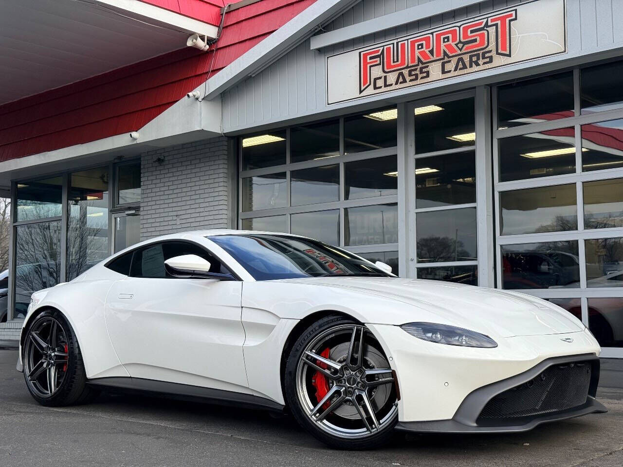 2020 ASTON MARTIN Vantage