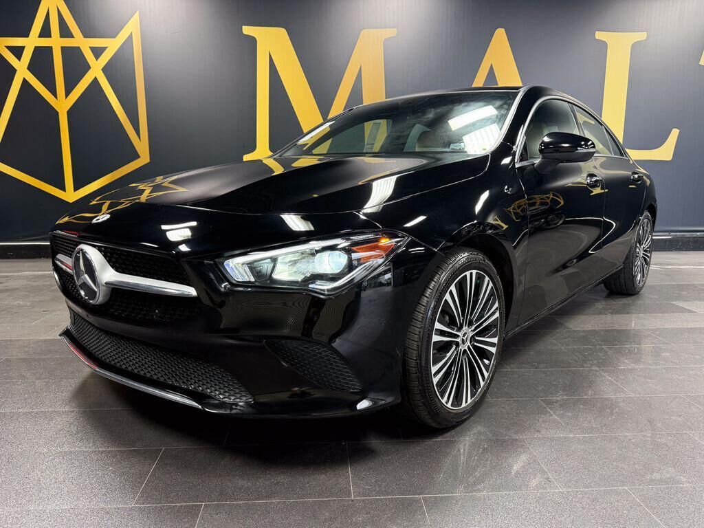 2022 MERCEDES-BENZ CLA-Class