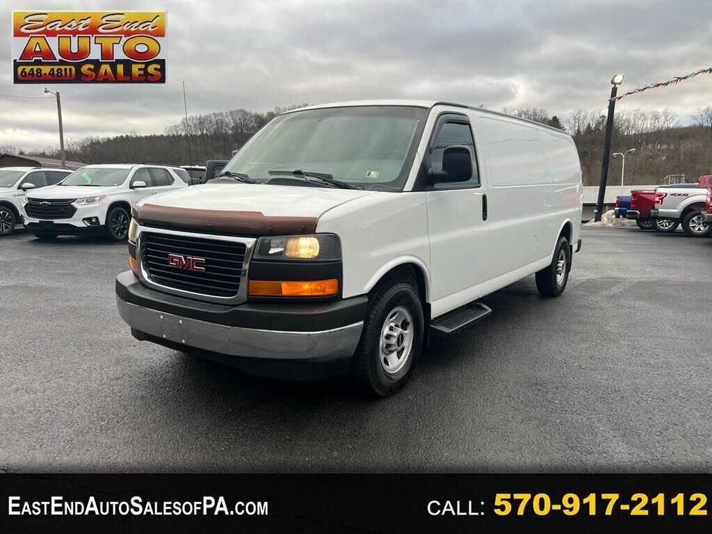 2017 GMC Savana