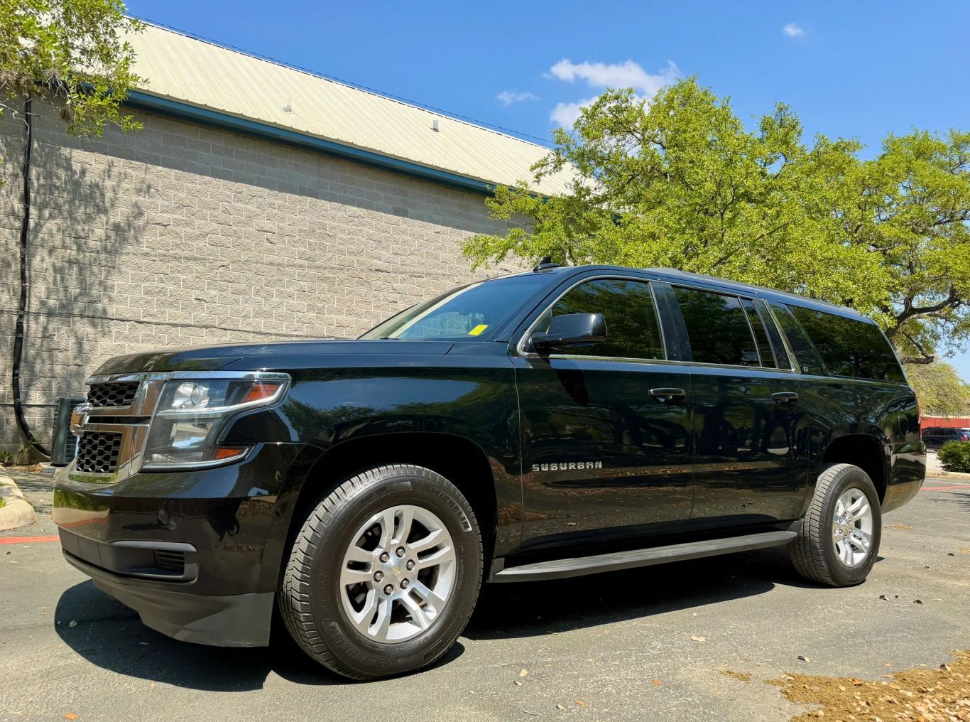 2020 CHEVROLET Suburban