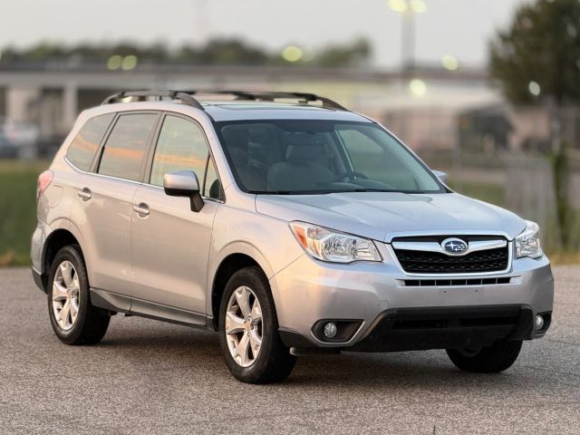 2015 SUBARU Forester