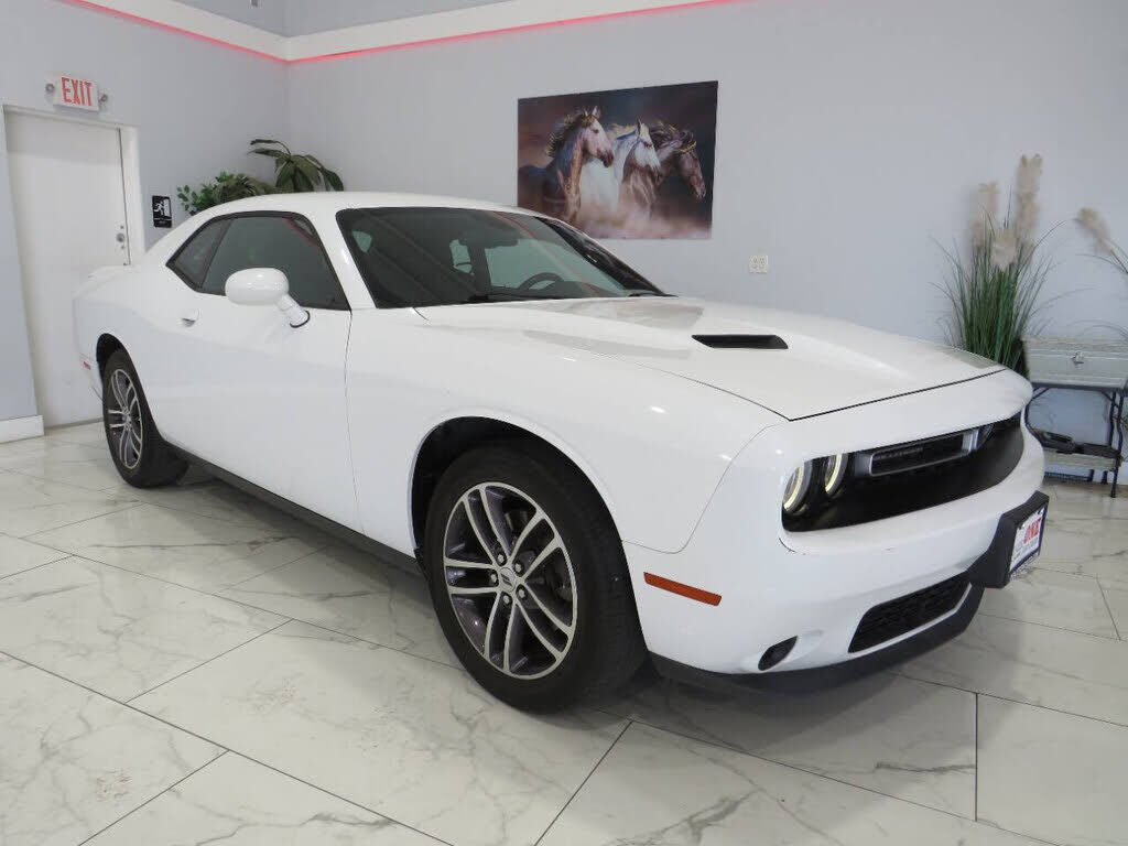 2019 DODGE Challenger