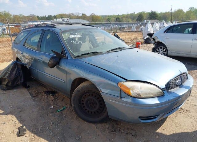 2005 FORD Taurus