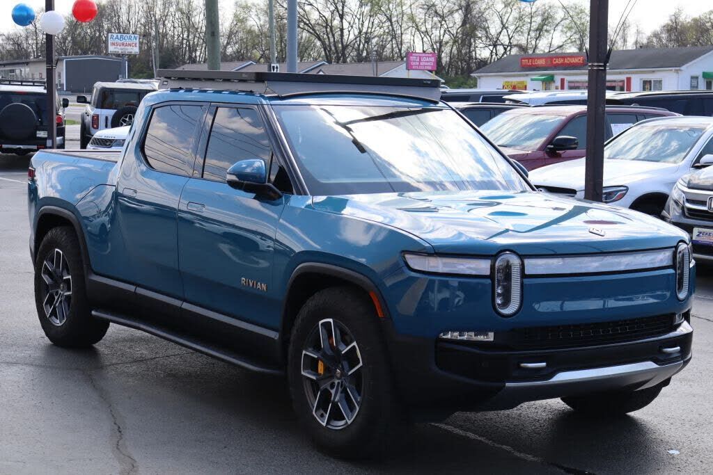 2022 RIVIAN R1T