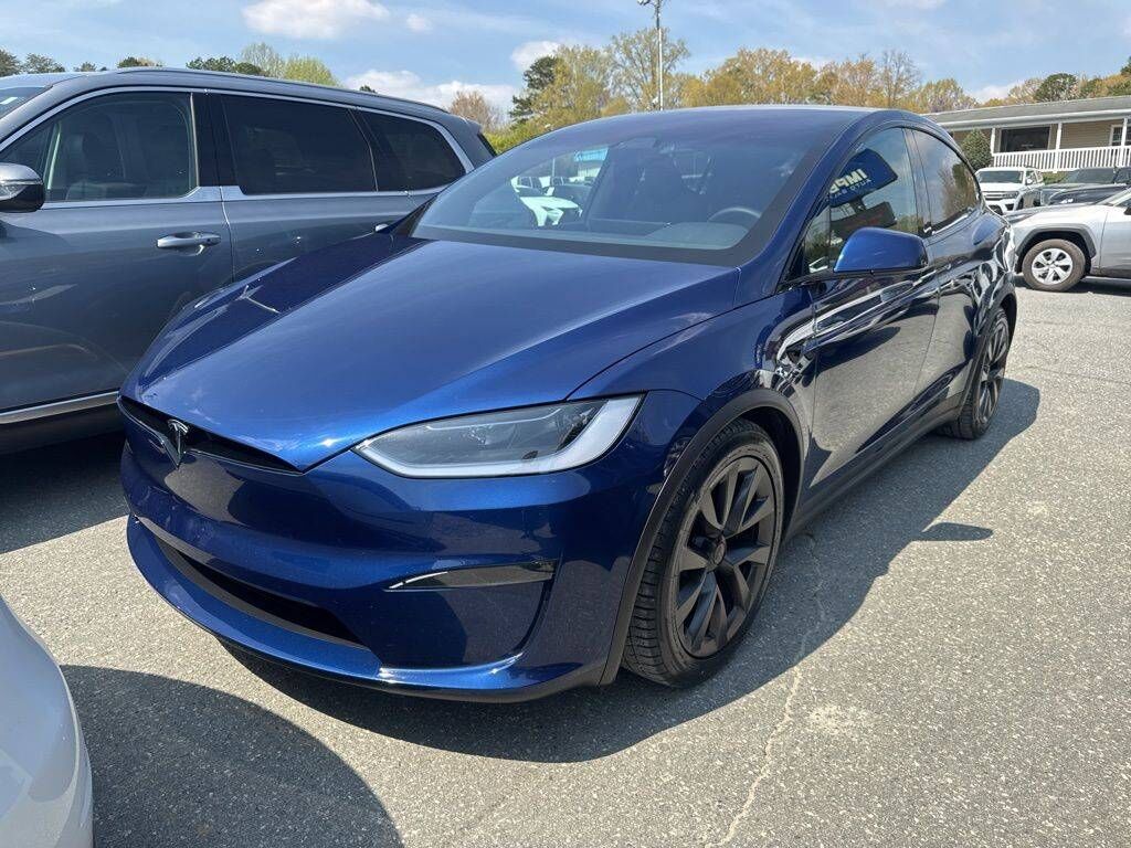 2024 TESLA Model X