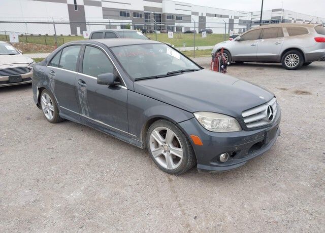 2010 MERCEDES-BENZ C-Class