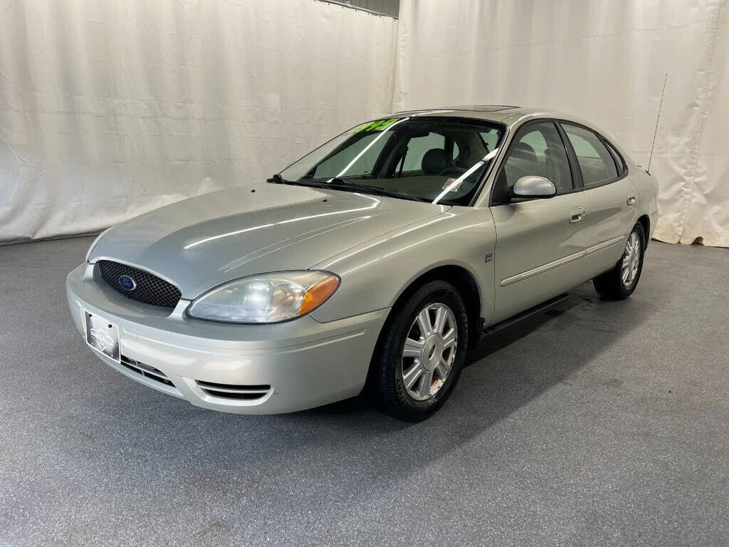 2004 FORD Taurus