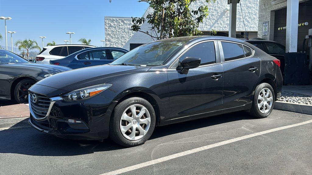2018 MAZDA Mazda3