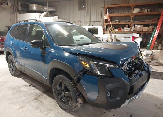2024 SUBARU Forester