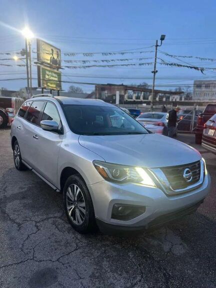 2017 NISSAN Pathfinder