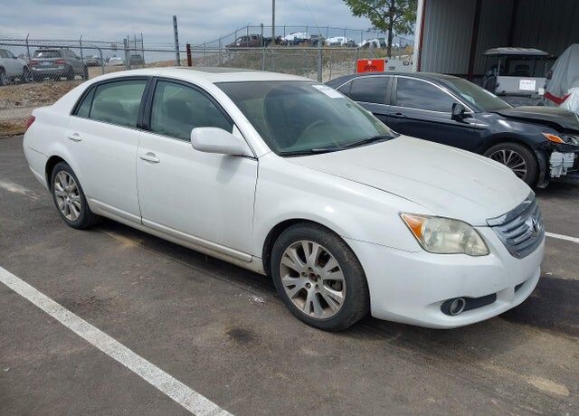 2008 TOYOTA Avalon